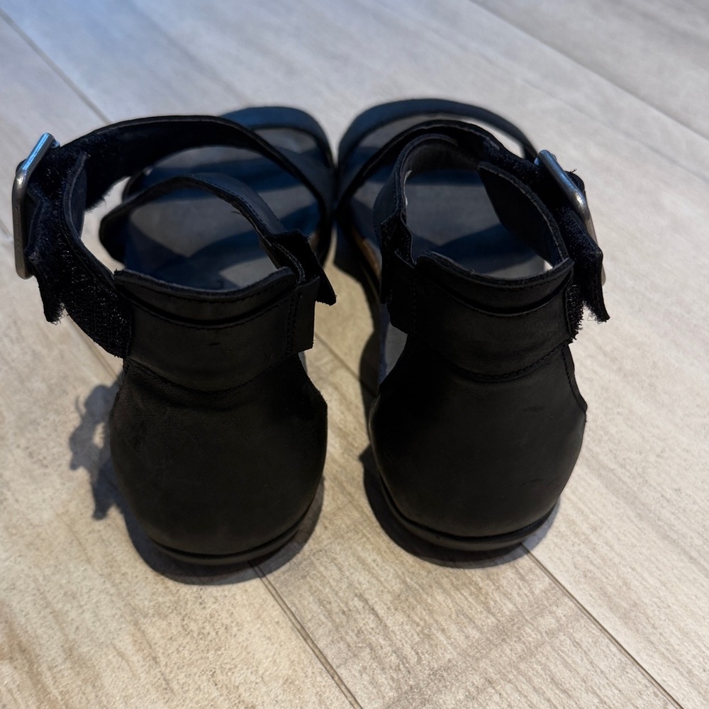Naot Rianna Coal Oily Nubuk Size 35 NWT - Picture 4 of 10